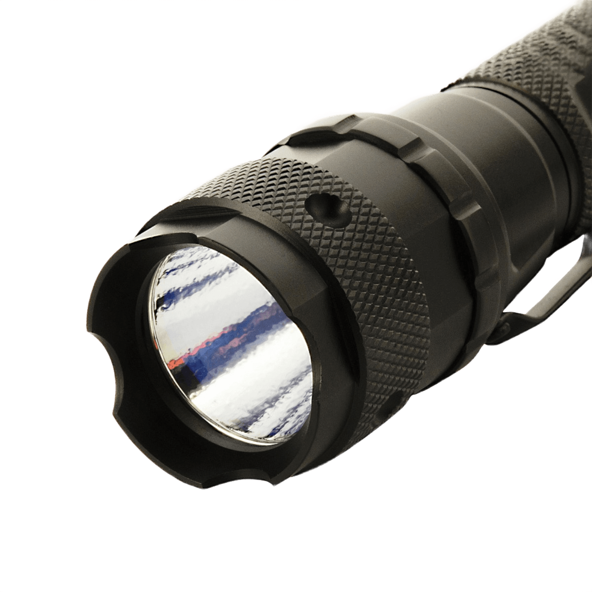 M-Tac Lommelygte P4 med LED-lys og kraftig aluminiumkonstruktion, ideel til taktisk brug og outdoor aktiviteter, op til 250 lumen.