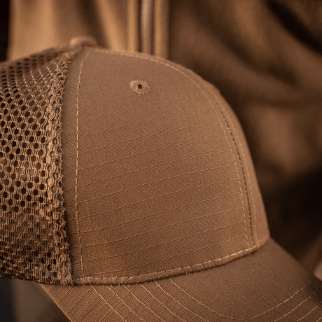 M-Tac Mesh Flex Ripstop Baseball Cap med åndbar mesh og justerbar strop for komfort og stil i udendørs omgivelser.