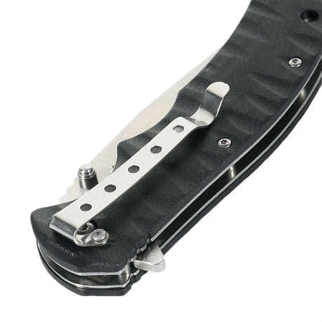 M-Tac Outdoor & Militær foldekniv - Type 4 med G10-håndtag og krom rustfrit stål klinge, set fra siden.