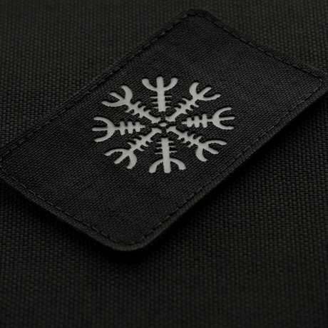 M-Tac Patch Helm of Horror Vandret Laser Cut med ægishjálmur, lavet af holdbar Cordura 500D, fastgøres med Velcro.