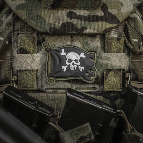 M-Tac Patch Jolly Roger PVC på taktisk udstyr, 3D morale-patch i PVC-materiale med velcrofastgørelse, størrelsen 8x5 cm.
