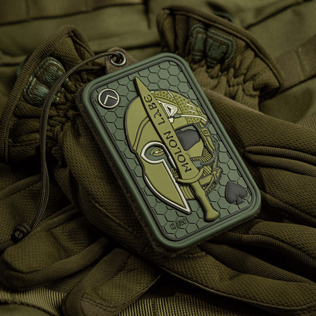 M-Tac Patch Molon Labe 3D PVC med spartansk design i gummi, velcro bagside. Inspireret af 300 spartanere. 108x68 mm taktisk udstyr.