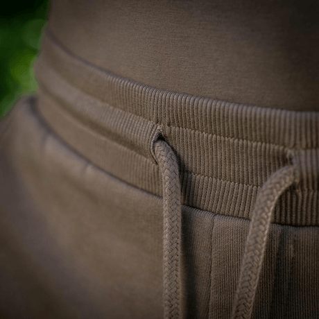 Nærbillede af elastisk talje på M-Tac Shorts Sport Fit Cotton, perfekt til sport og hverdagsbrug, fremstillet i åndbart bomuld.