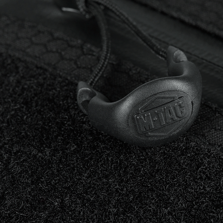 Detaljebillede af M-Tac Sling Pistol Taske Elite Hex med Velcro med tæt på lynlås.