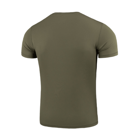 M-Tac Tactical Sweat-Wicking T-Shirt Summer i olivenfarve, set bagfra, ideel til varmt vejr og aktiv livsstil med hurtigtørrende materiale.