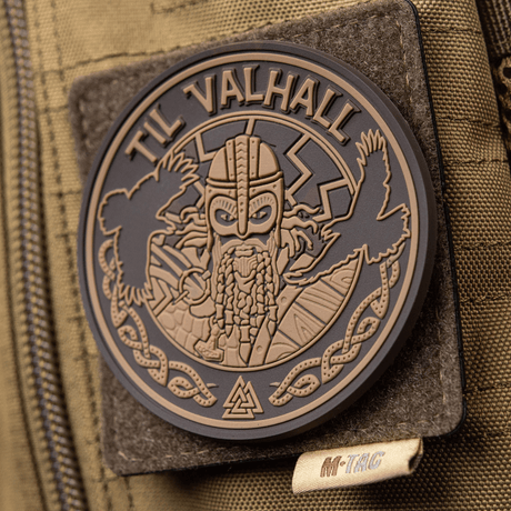 M-Tac Patch Til Valhall PVC med 3D-design, hylder norske soldater inspireret af Claes Joachim Olson, velcro-montering, diameter 80 mm.