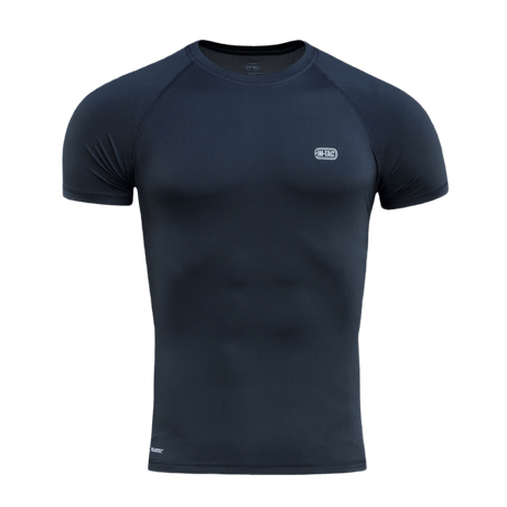 M-Tac T-shirt Ultra Light Polartec i Power Dry materiale, perfekt til træning og løb med reflekterende logo og flade sømme.