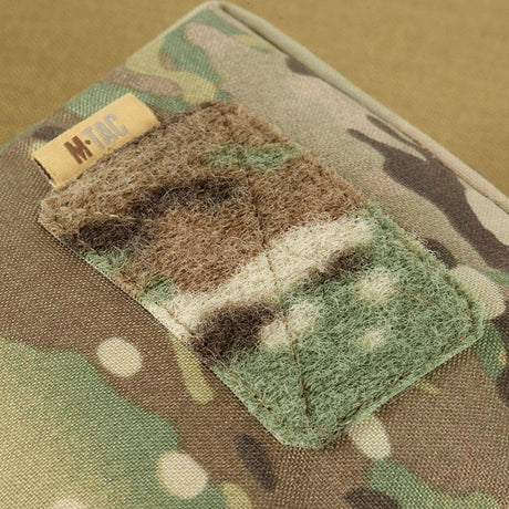 M-Tac Utility Taske Elite Small i multicam camouflage med slidstærkt materiale og stort velcrofelt, galleri position 1.