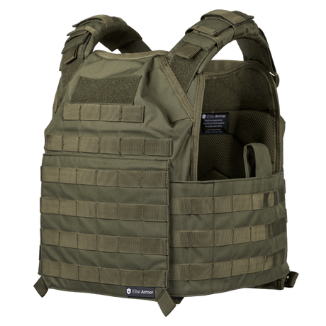 EA Plate Carrier Grøn i galleri position 1 med modulært bæresystem, slidstærkt materiale og NIJ-certificeret skudsikker beskyttelsesvest.