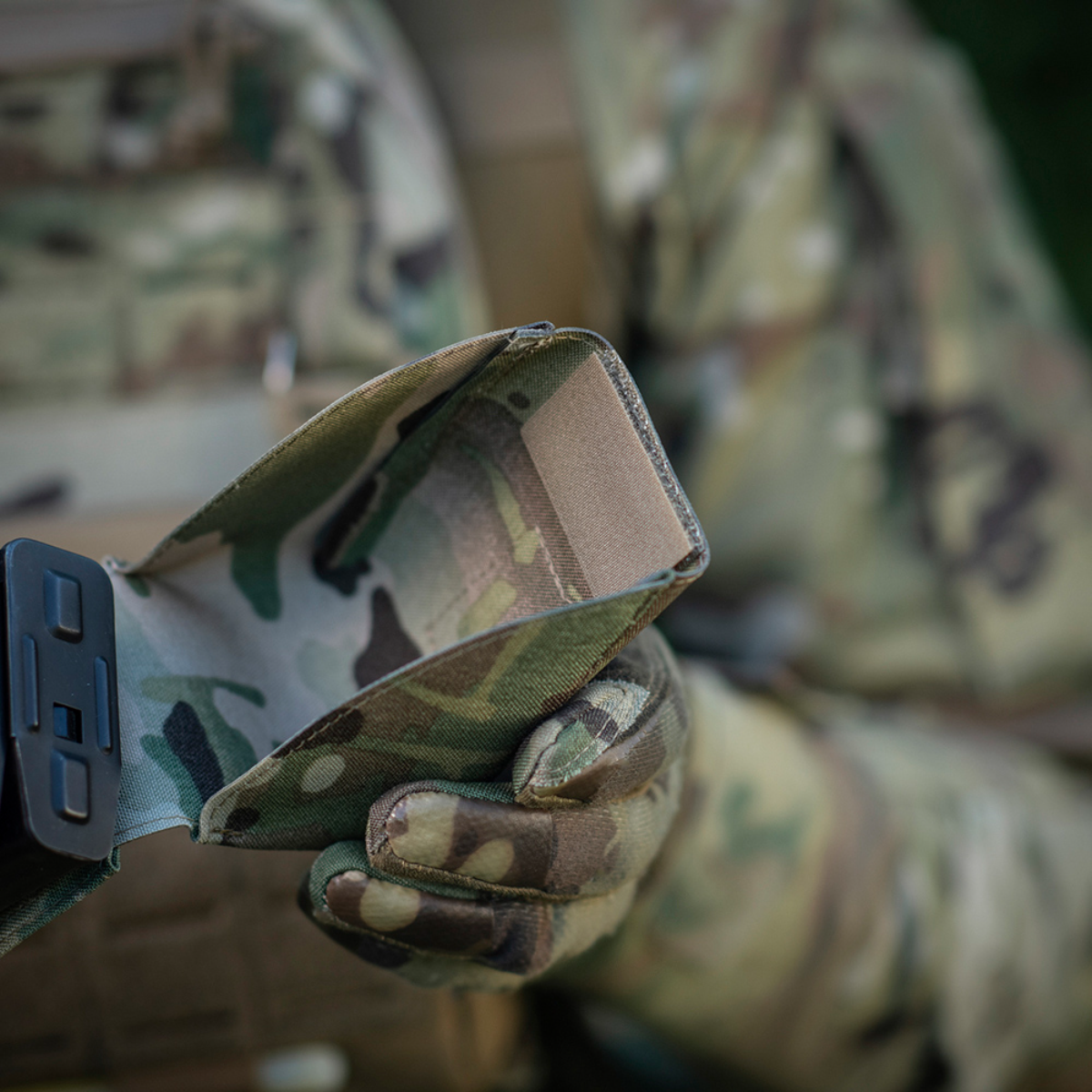 M-Tac Dobbelt Magasin Taske med Fastex Lukning