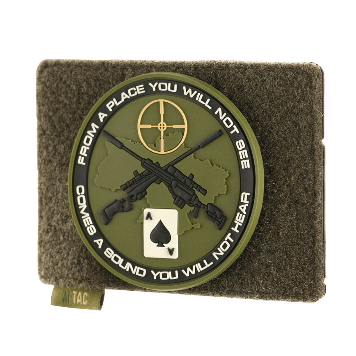 M-Tac Taktisk Morale Patch Display Board Hook og Loop Molle 120x85 med plastbase og patch fastgjort via MOLLE-system og velcro