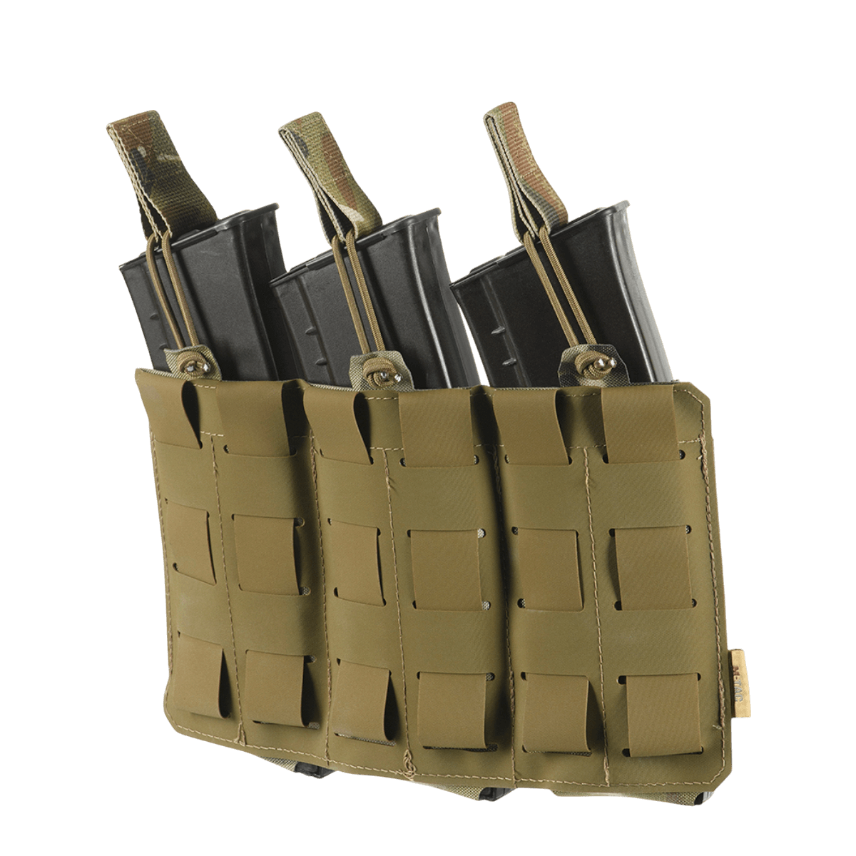 M‑Tac Elastisk Triple Magazine Pouch Elite til opbevaring af 3 AK/AR-magasiner, lavet af Cordura 500D med MOLLE til feltbrug.