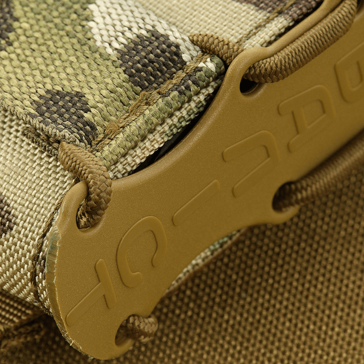 M-Tac Pistolmagasinlomme Kolchan i slidstærkt Cordura 1000D materiale med stødresistente plastikindsatser for sikker magasinopbevaring.