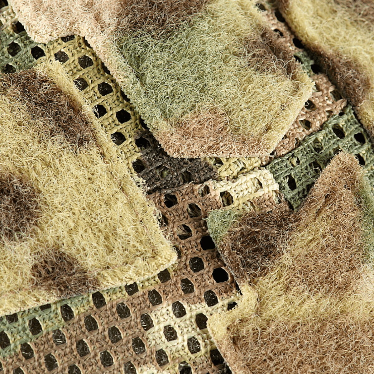 M‑Tac Hjelmcover Shroud Elite i MULTICAM camo, designet til TOR-D hjelme, fremstillet af Cordura 500D og special mesh.