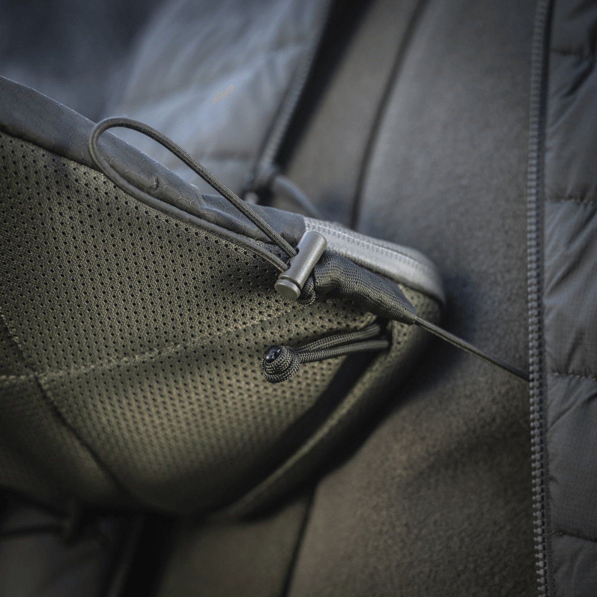 M‑Tac Pocket Bag Elite HEX med holdbare YKK lynlåse til sikker opbevaring af småting og EDC-udstyr i slidstærkt materiale.