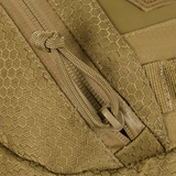 Nærbillede af M-Tac Tablet Bag Laser Cut Hex i Cordura Hex stof med lynlås og Laser Cut MOLLE panel.