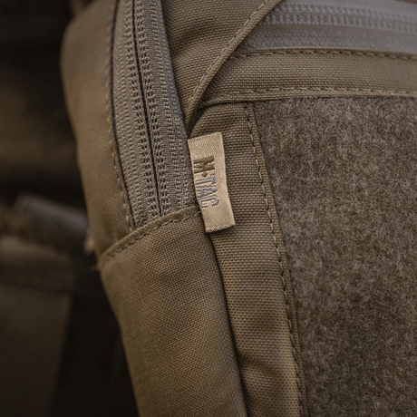 Nærbillede af M-Tac Large Elite Gen.II Skuldertaske med Cordura 500D materiale