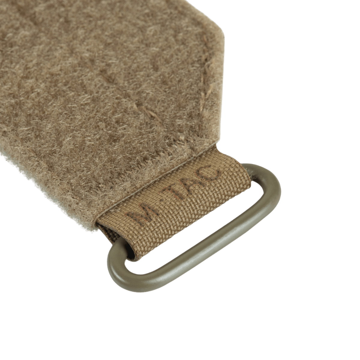 Nærbillede af M-Tac Tiger Bælte Cobra Buckle med innovativt design til taktisk udstyr og nem montering, ideelt til militær og politi.