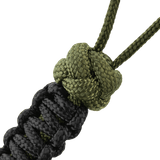 M-Tac Lanyard Scandinavian Small Chinese Knot med snoet paracord i grøn og sort. Stilfuldt tilbehør med skandinavisk inspireret dekorativ perle.