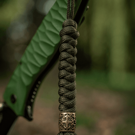 M-Tac Viper Lanyard Scandinavian i grøn paracord med Viper-perle, skandinavisk design, praktisk til lommeknive og udstyr.
