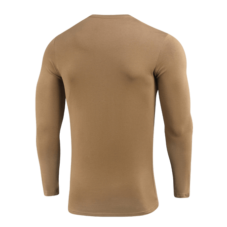 M-Tac Long-sleeve T-shirt 93/7 i brun, langærmet design set bagfra, fremstillet af 93% bomuld og 7% elastan, ideel til sport og friluftsliv.