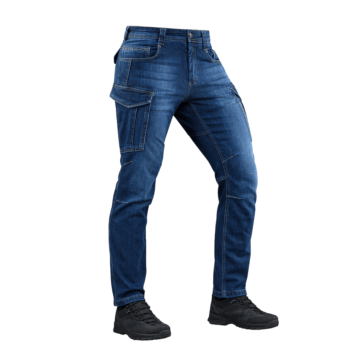 M-Tac Jeans Aggressor med klassisk denimstil og rummelige taktiske lommer.