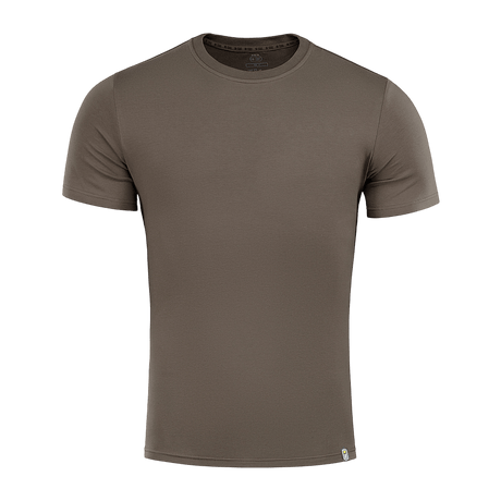 M-Tac T-shirt 93/7 Summer i brun farve, lavet af 93% bomuld og 7% elastan, ideel til hverdags- og sommerbrug med anatomisk snit.