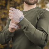 M-Tac Raglan Athlete sweatshirt med raglanærmer, olivenfarve, billede af 95% bomuld og 5% elastan design til sport og hverdag