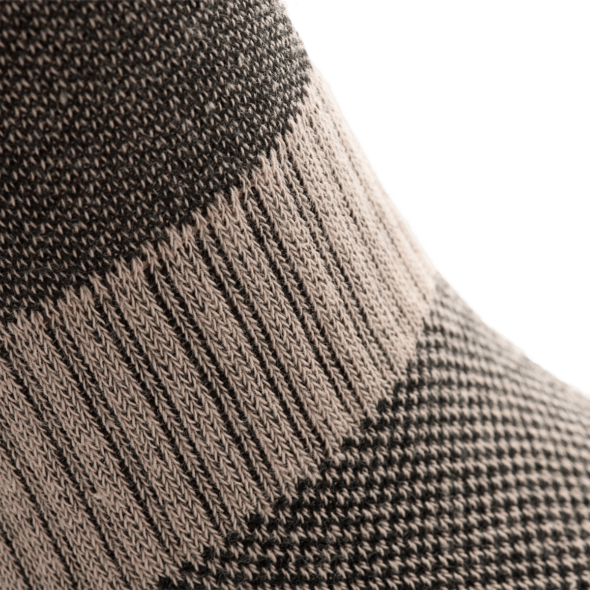 Nærbillede af M-Tac Høje Sokker Mk.2 med termozoner og bred manchet, der sikrer maksimal komfort og støtte under trekking.