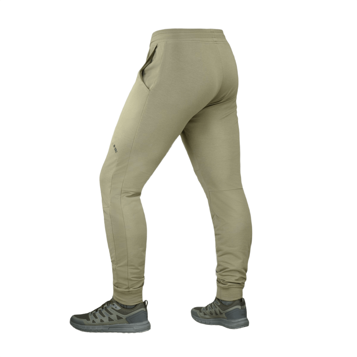 M-Tac Bukser Stealth Active i beige, set bagfra, viser komfortabel pasform med elastiktalje og lommer til løb og hverdag