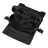 M-Tac Horizontal Medical Pouch ROLL Elite i åbnet tilstand fremstillet af holdbart Cordura-materiale med flere rum til medicinsk udstyr.