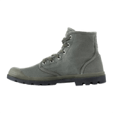 M-Tac Sneakers i klassisk design med 6 metalliserede snørehuller, 100% polyester snørebånd og vulkaniseret gummi ydersål til udendørs aktiviteter.