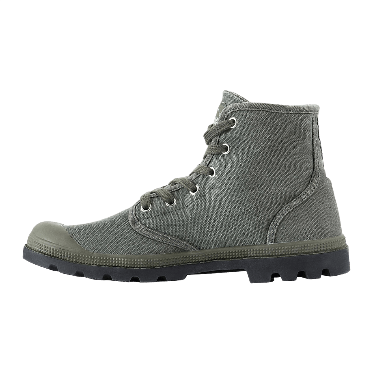 M-Tac Sneakers i klassisk design med 6 metalliserede snørehuller, 100% polyester snørebånd og vulkaniseret gummi ydersål til udendørs aktiviteter.