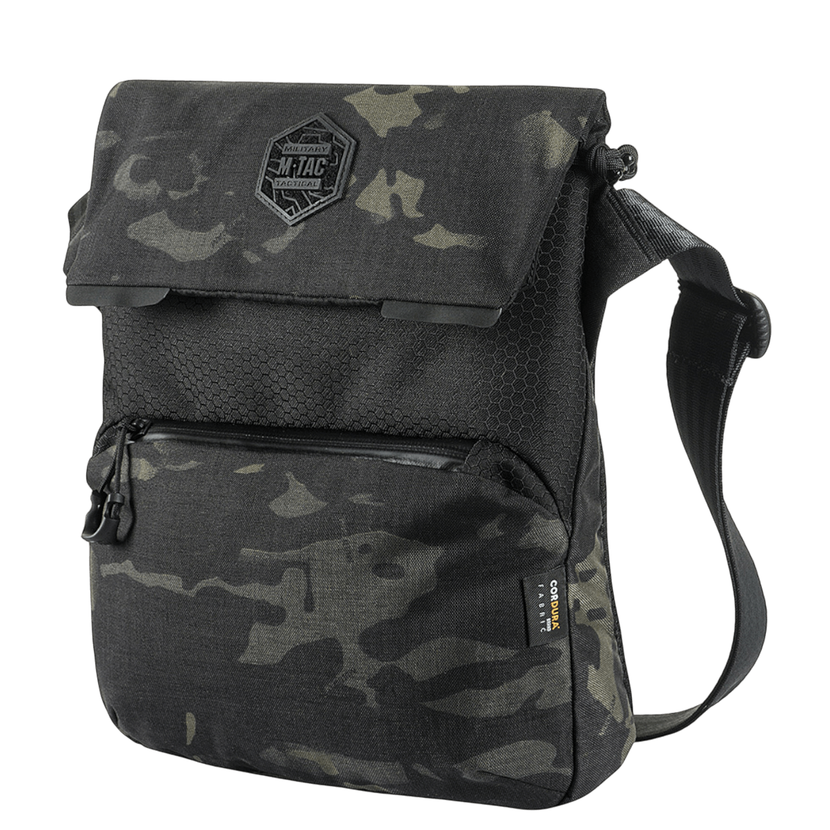 M-Tac Konvert Taske Elite, sort camouflage design med justerbar skulderrem og magnetisk dæksel, lavet af holdbar Cordura.
