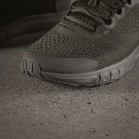 M-Tac Summer Pro Sneakers med gummiforstærket tå og EVA-skum sål på betonoverflade, stilfuld og holdbar