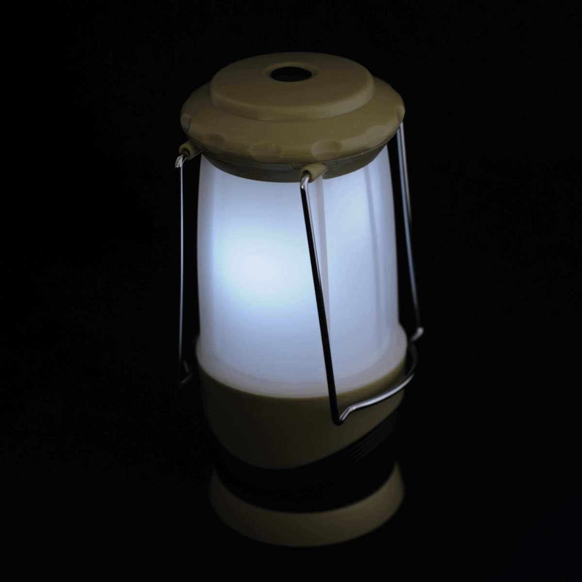 M-Tac Outdoorlampe Mat - Klassisk LED Belysning i mørke, retrodesign lampe med moderne LED og mælkehvid lysdiffuser