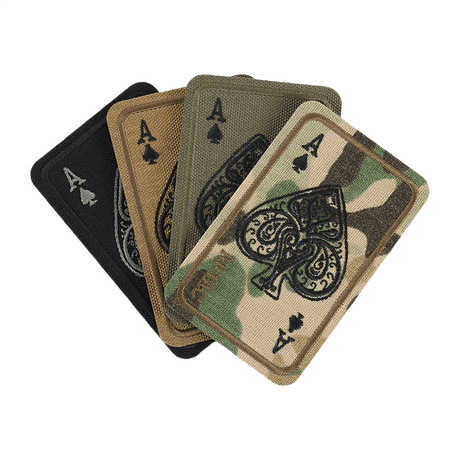 M-Tac Patch Ace Of Spades (Broderi) i Cordura 500D med Velcro, broderet design i farver, perfekt til tøj eller taktisk udstyr.