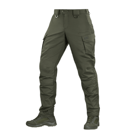 M-Tac Aggressor Special Edition Bukser med elastisk talje og slidstærkt polyester-bomuldsmateriale til taktisk brug og outdoor-aktiviteter.