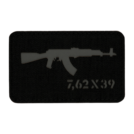 M-Tac AKM 7,62x39 Laser Cut Patch med Velcro til taktisk brug og slidstærk Cordura 500D designet til militær og outdoor aktiviteter.