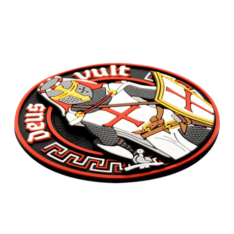 M-Tac Deus Vult 3D PVC Patch med ridderdesign og teksten 'Deus Vult'. Taktisk morale patch, nem at fastgøre til tøj eller udstyr.