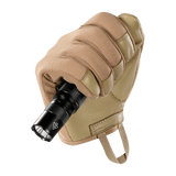 M-Tac Handsker Police holder en sort lommelygte, designet til komfort og holdbarhed med polstrede zoner og justerbar velcro.