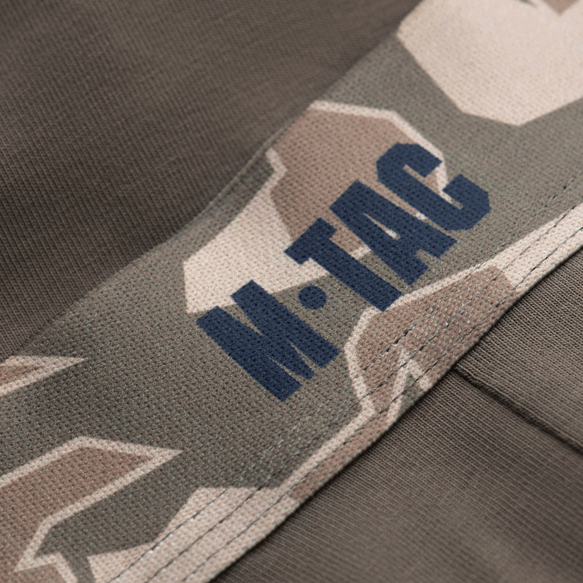 Detaljeret syning og elastik med logo på M-Tac Herre Boxer 93/7, designet til komfort, holdbarhed og bevægelsesfrihed. Ideel til aktiv livsstil.