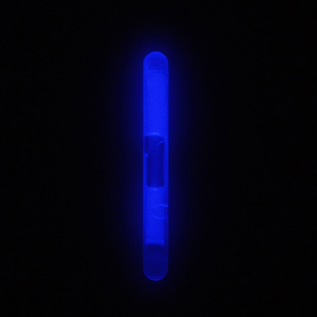 M-Tac Light Sticks 4,5x40 mm (10 stk) i blå belysning, ikke-giftig og ikke-brændbar, velegnet til mørke områder og signaler.