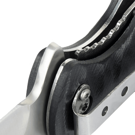 Nærbillede af M-Tac Outdoor & Militær foldekniv - Type 4 med G10-komposithåndtag og rustfri stålknivblad.