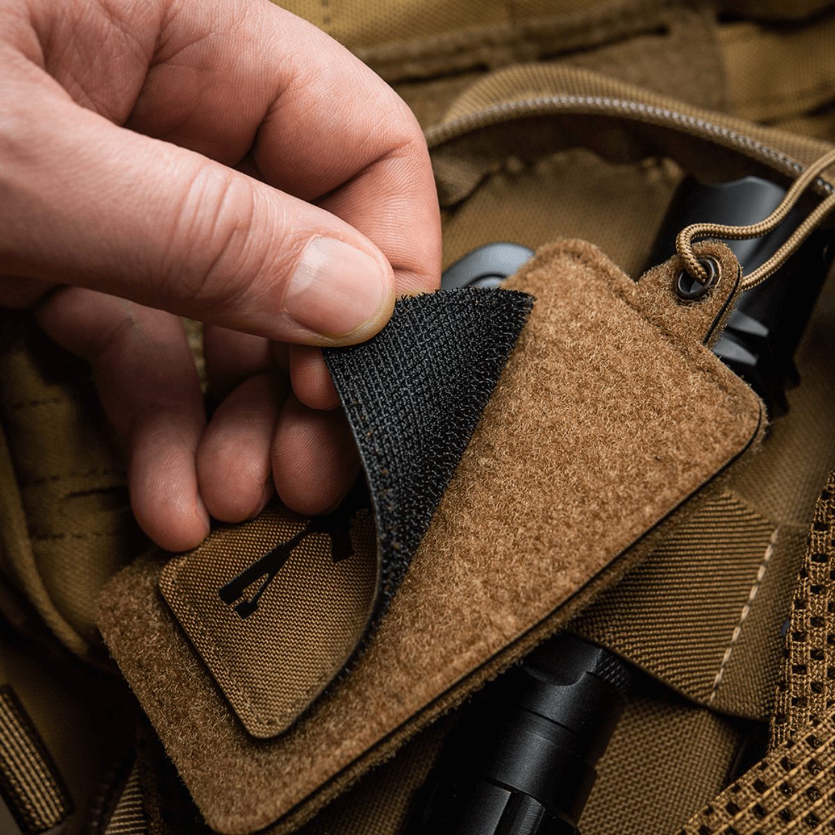 M-Tac AR-15 223/5,56 Laser Cut Patch fastgørelse til rygsæk med Velcro, holdbart Cordura 500D materiale til militær og outdoor brug.