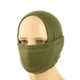 M-Tac Polartec Lang Tubehalstørklæde i grøn fleece, viser alsidigt design som halsrør og ansigtsmaske til koldt vejr.
