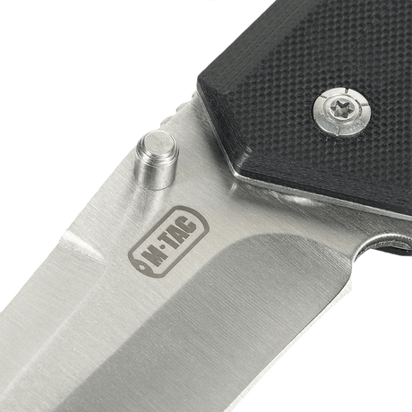 M-Tac Outdoor & Militær foldekniv - Type 5 nærbillede af klinge og håndtag, krom rustfrit stål, G10-komposit, EDC-udstyr.