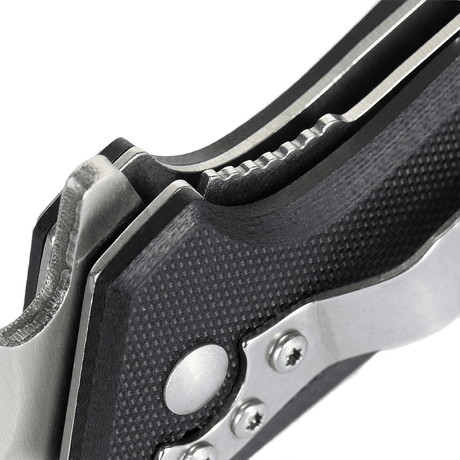 Detalje af M-Tac Outdoor & Militær foldekniv - Type 5, krom rustfrit stål klinge med skridsikkert G10-komposit håndtag.