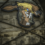 M‑Tac Patch Baba-Yaga Horizontal med 3D-effekt, PVC-materiale og Velcro fastgørelse på camouflagebaggrund