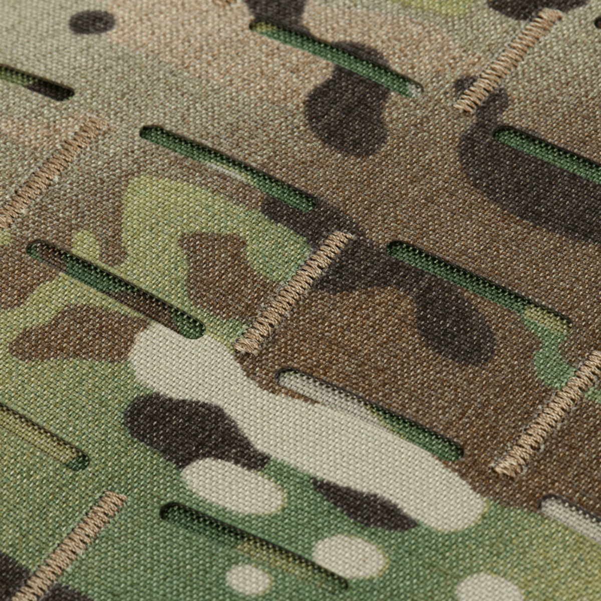 Nærbillede af Cordura 500D materiale på M-Tac Plate Carrier Cuirass FAST Elite Gen.II, viser tekstur og holdbarhed